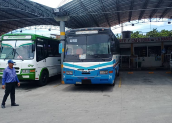 Transporte venezolano volvió a circular en la frontera con Cúcuta