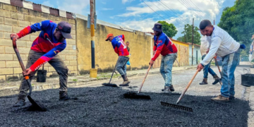 Gestión de la Alcaldesa Elizabeth Niño intensifica labores de bacheo, alumbrado y pintura en Barrio Unión