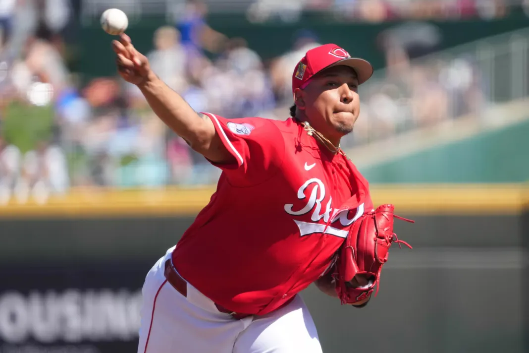 Magallanero José Franco está con Cincinnati